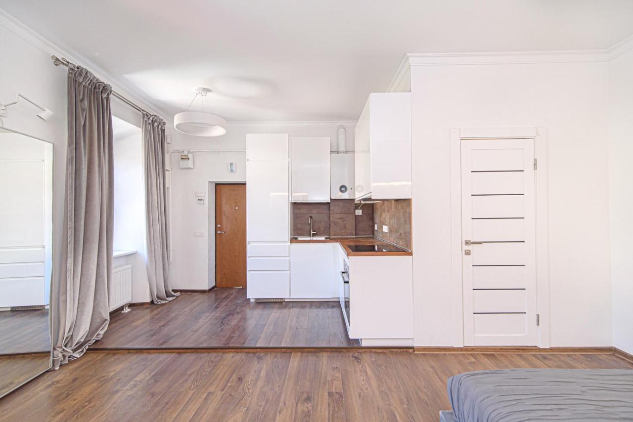 Welcoming Studio In Historic Vilnius With Free Parking By Urban Rent Apartment Екстериор снимка