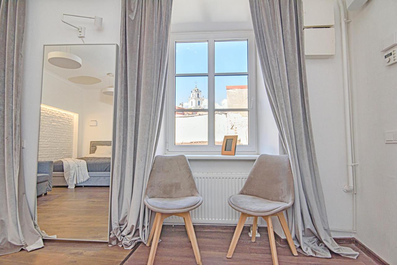 Welcoming Studio In Historic Vilnius With Free Parking By Urban Rent Apartment Екстериор снимка